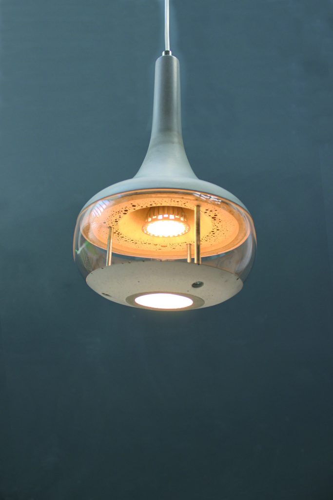 The IdéeAL Lamp Series